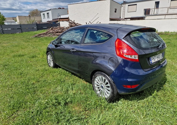 Ford Fiesta cena 13000 przebieg: 191313, rok produkcji 2009 z Zbąszyń małe 56